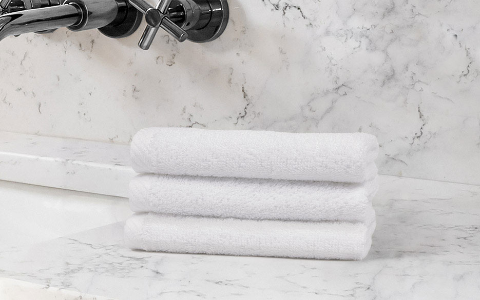 MGM Grand Striped Trim Bath Towel in 100% Cotton